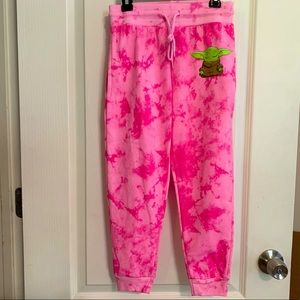 NWT Size M girls Star Wars Grogu joggers